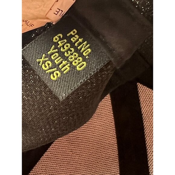 Under Armour Heathered Gray Adjustable Baseball Cap With Embroidered Logo For Ki - Picture 13 of 13